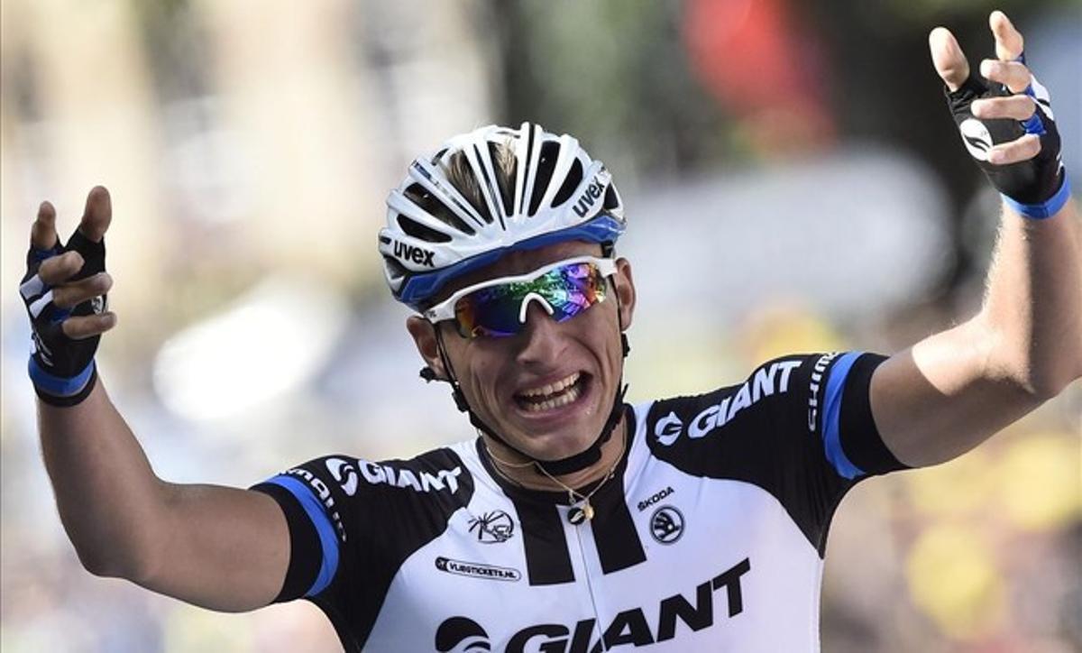 Mercel Kittel celebra la victòria en la primera etapa del Tour 2014.