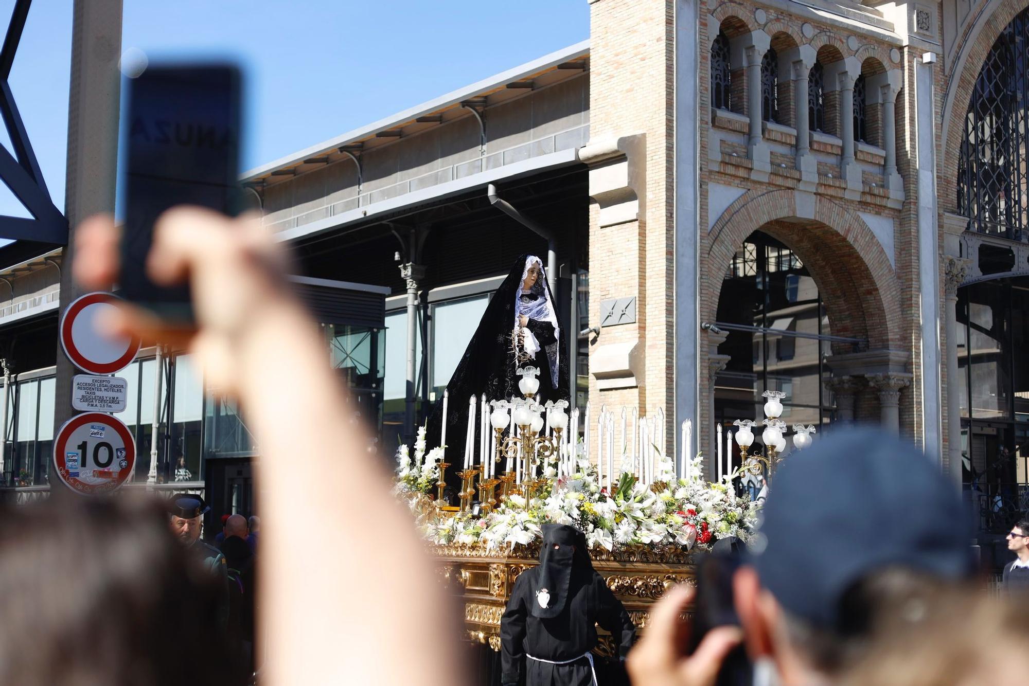 En imágenes | Procesiones del Sábado Santo en Zaragoza