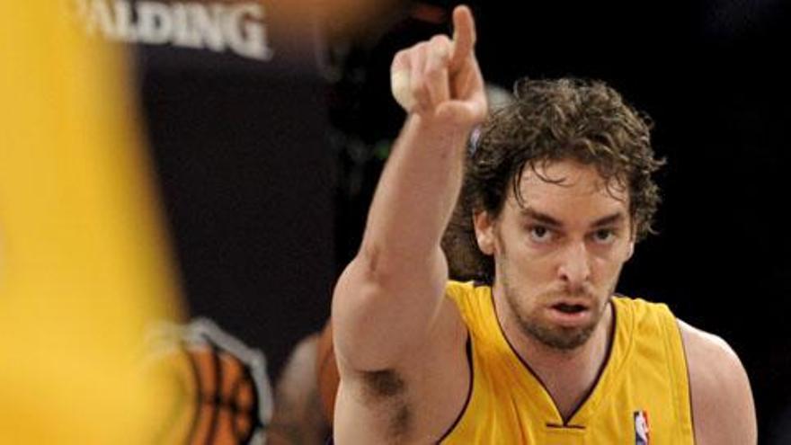 Gasol sólo sufre una contractura