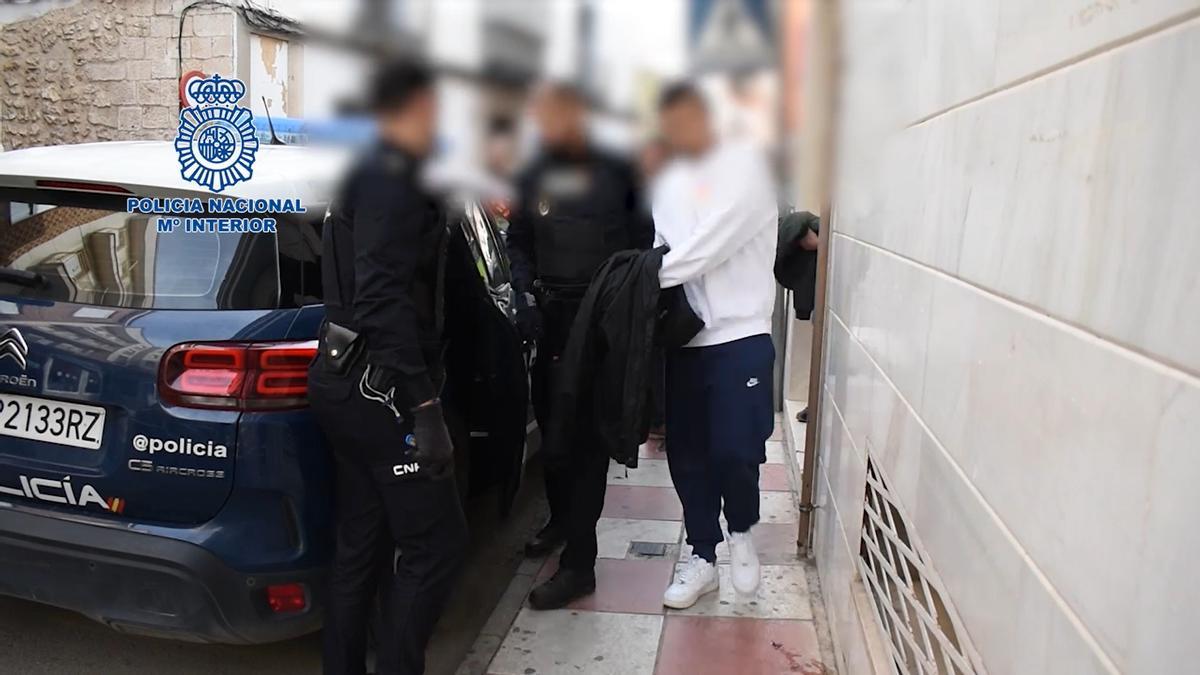 Uno de los detenidos de la red de explotación sexual que operaba en Alicante, Toledo y Madrid.