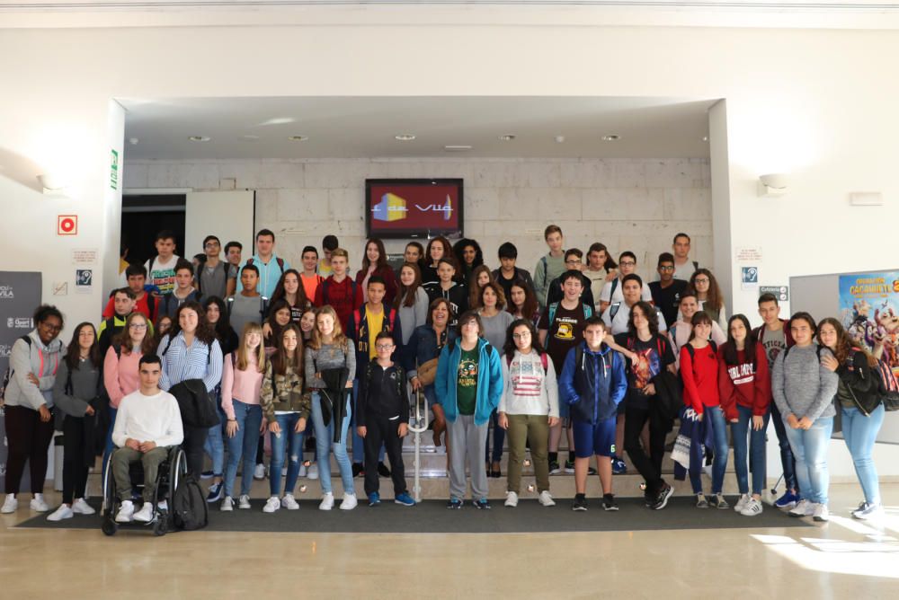 Alumnado asistente a las sesiones de teatro en inglés de Quart de Poblet.