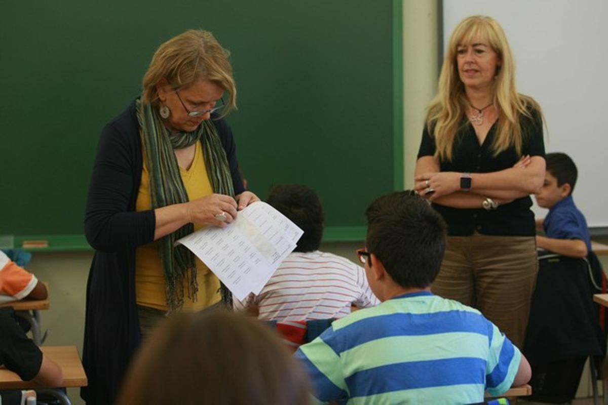 Inici de les proves de competències al CEIP Farigola de Barcelona.