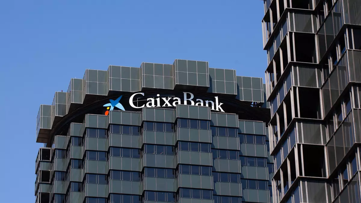 CaixaBank bate su récord de beneficios en 2024 con 5.787 millones, un 20,2% más