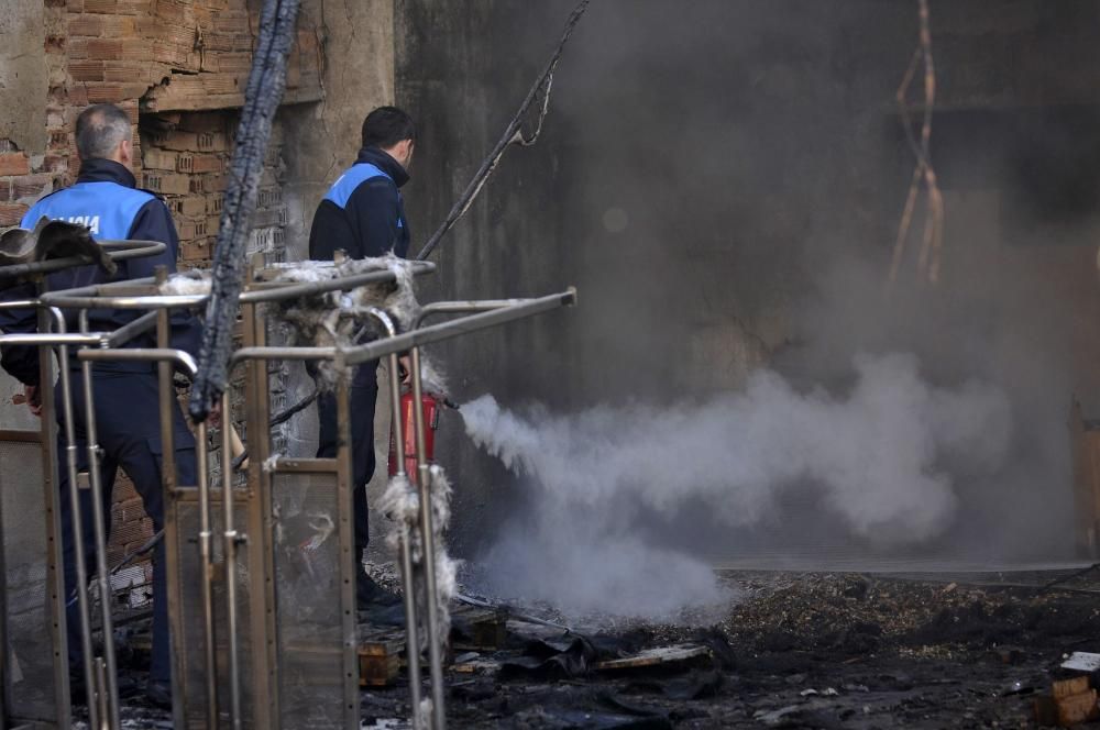 El incendio en un bazar chino en Pola de Lena