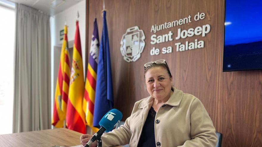 Cómo comunicarse con los hijos y solucionar conflictos en los talleres de parentalidad de Sant Josep
