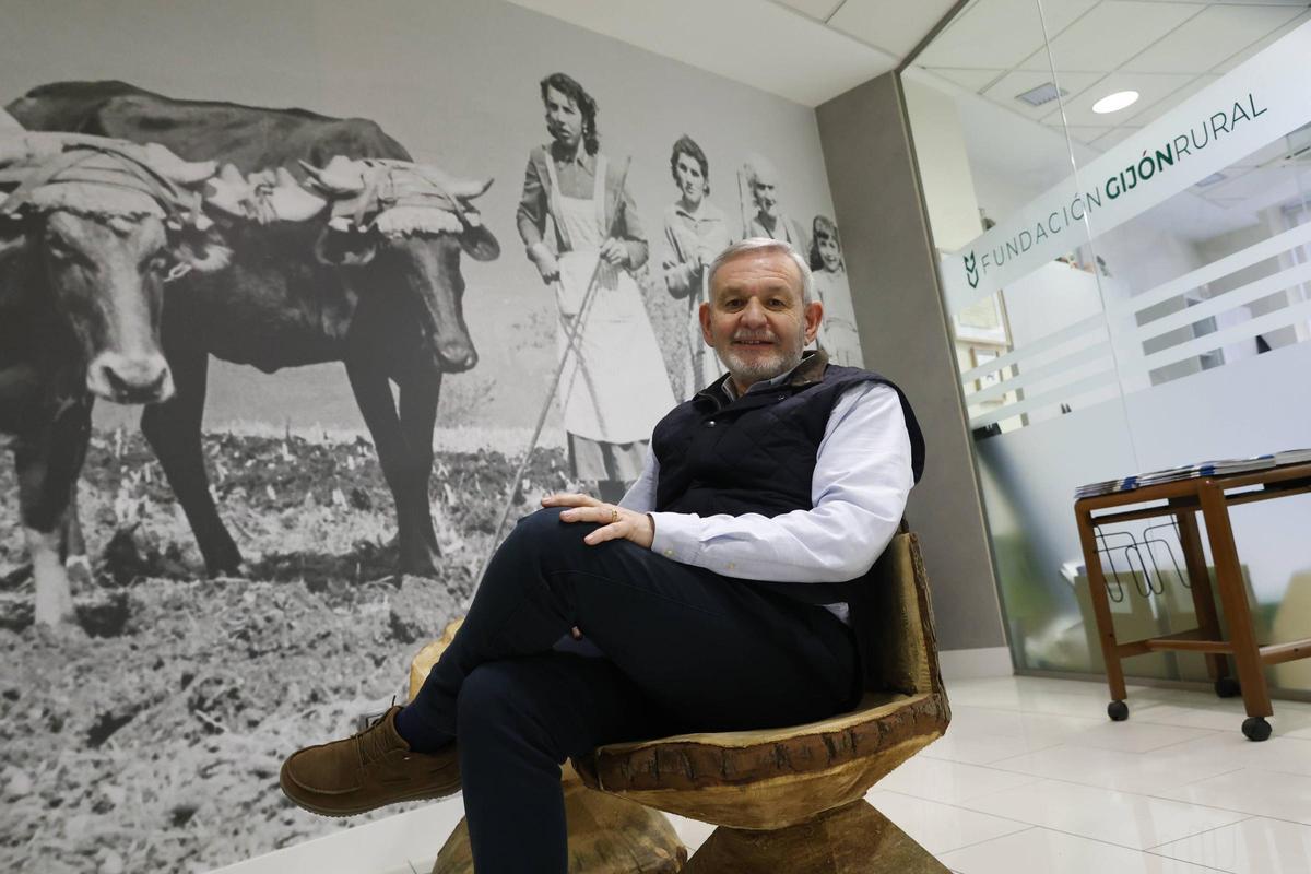 José Ramón Fiaño, en la sede de Fundación Gijón Rural.