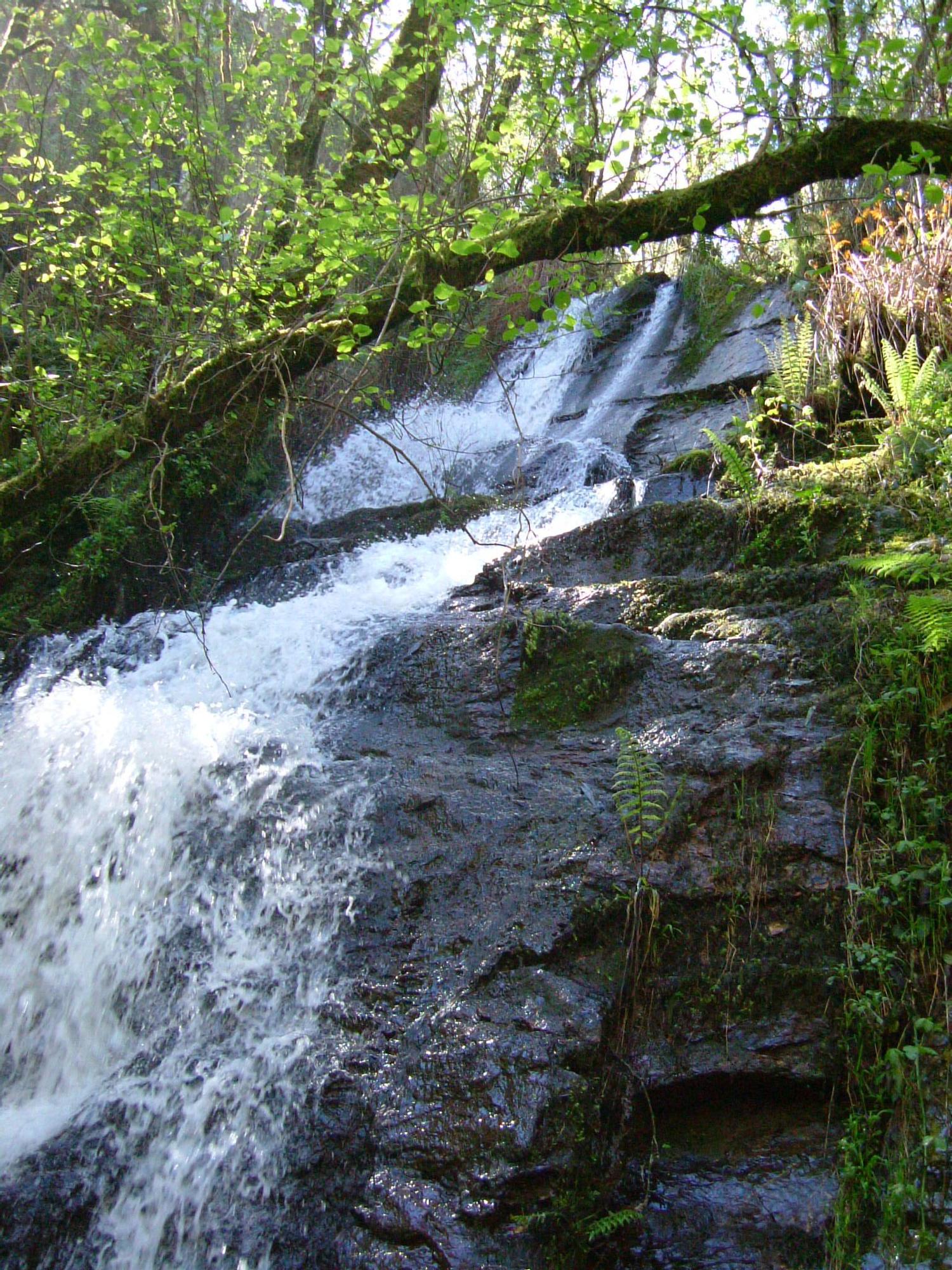 Cascada Da Pena do Encanto,  San Tirso de Abres