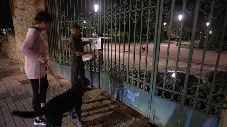 Badajoz vuelve a cerrar los parques y jardines ante la nueva alerta por viento y lluvia