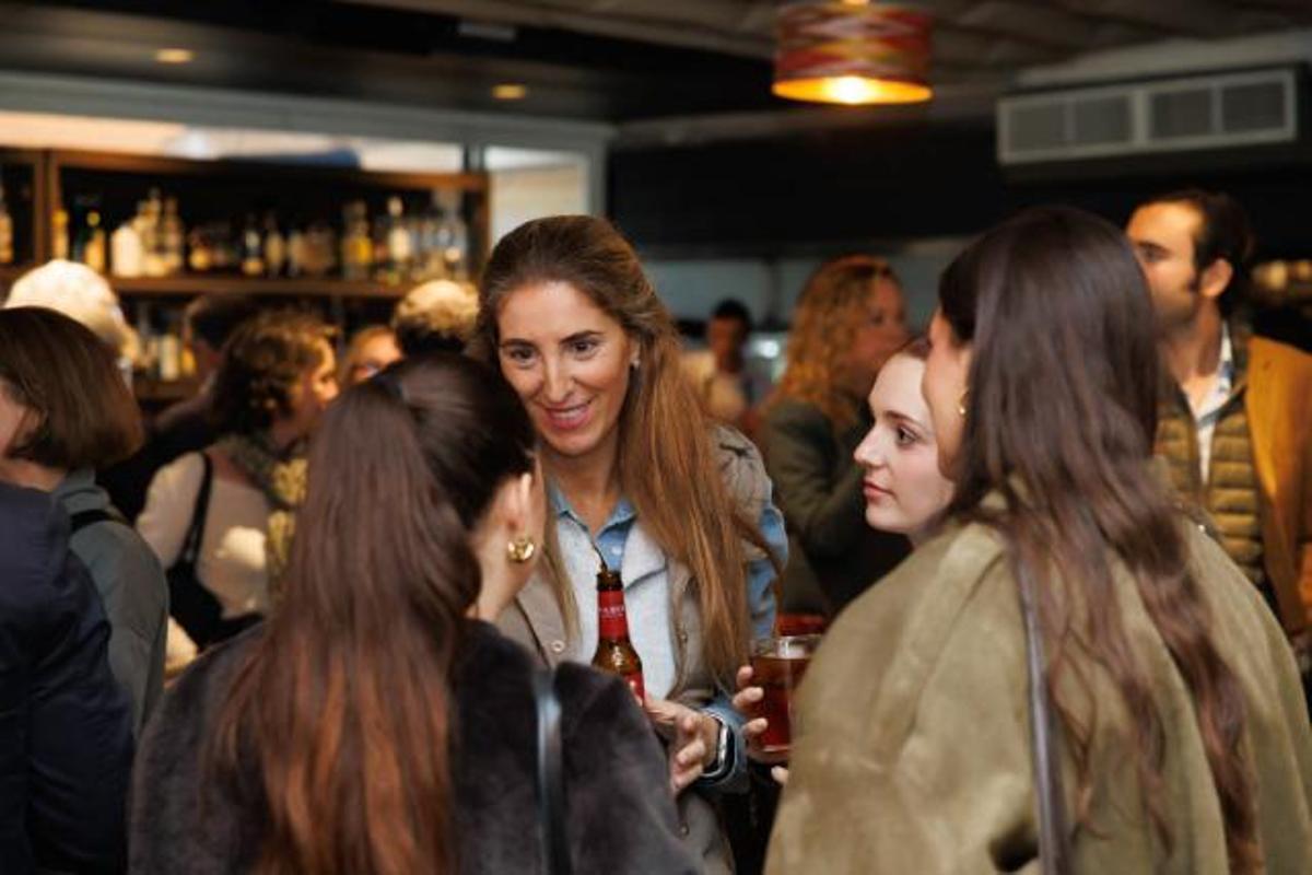 Tras la clausura institucional, los asistentes disfrutaron de un cóctel de networking.