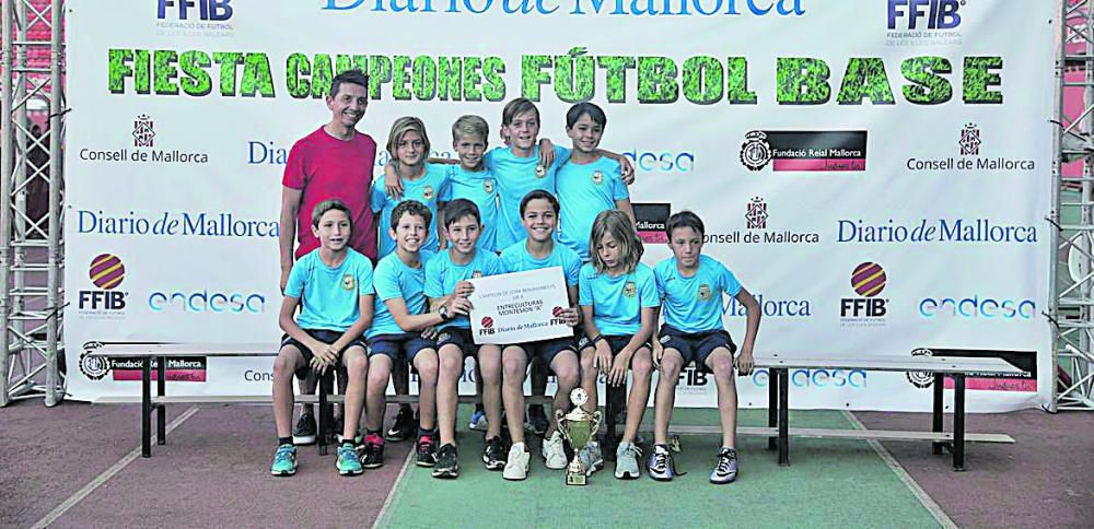 CAMPEÓN FÚBOL SALA: Entreculturas Montesión A. Benjamín Copa A