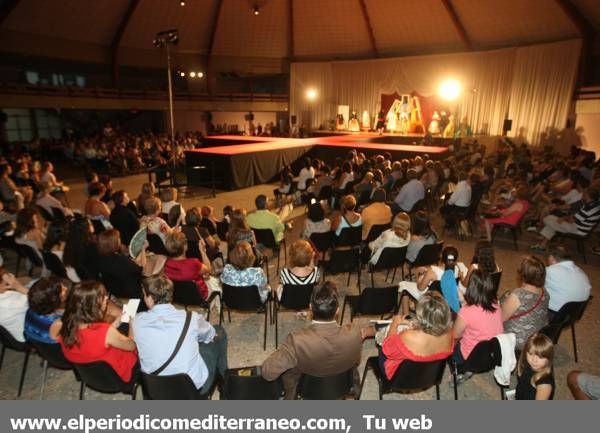 GALERÍA DE FOTOS - Muestra de indumentaria tradicional en la Pérgola