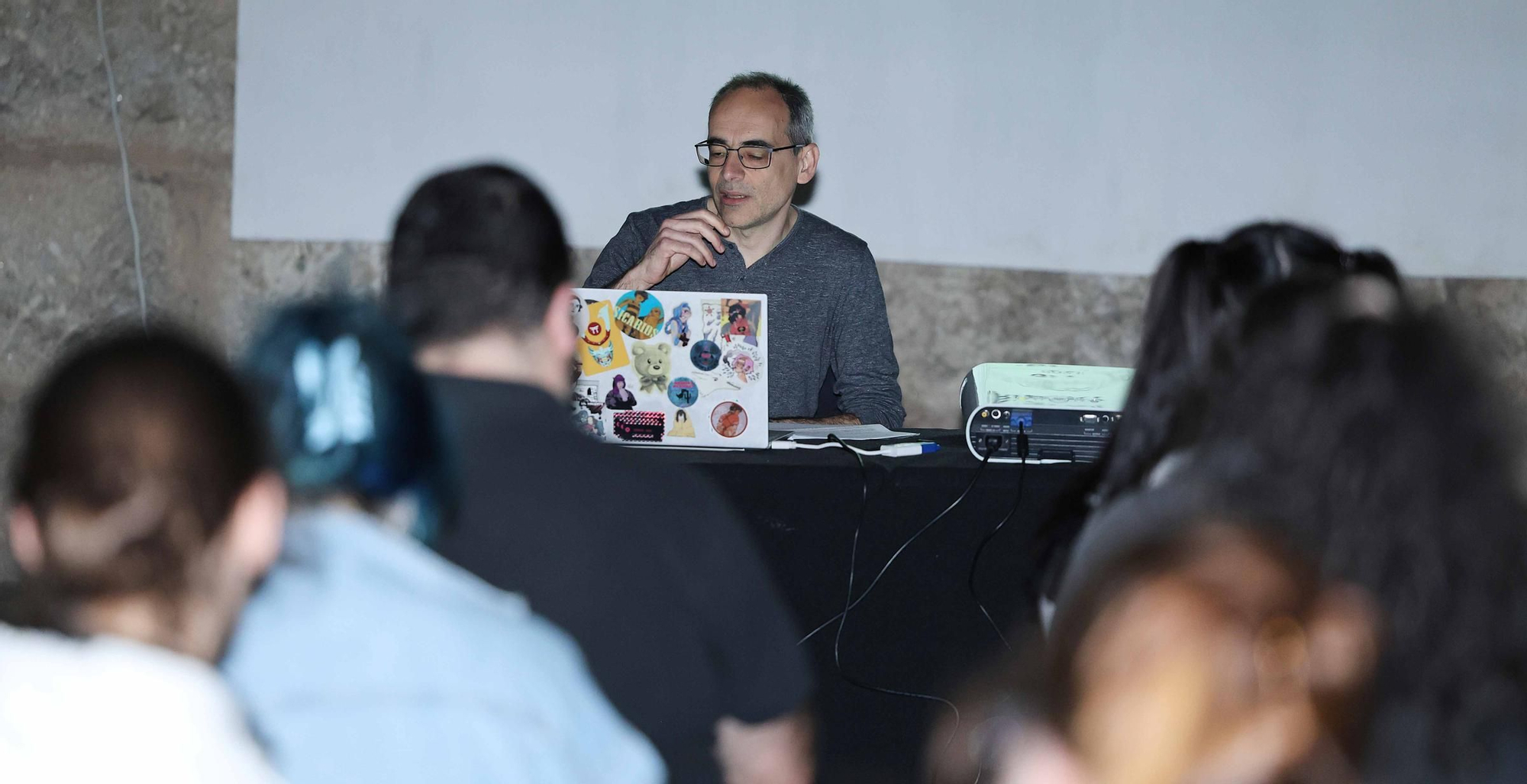 El guionista y Premio Nacional del Cómic Juan Díaz durante la master class.