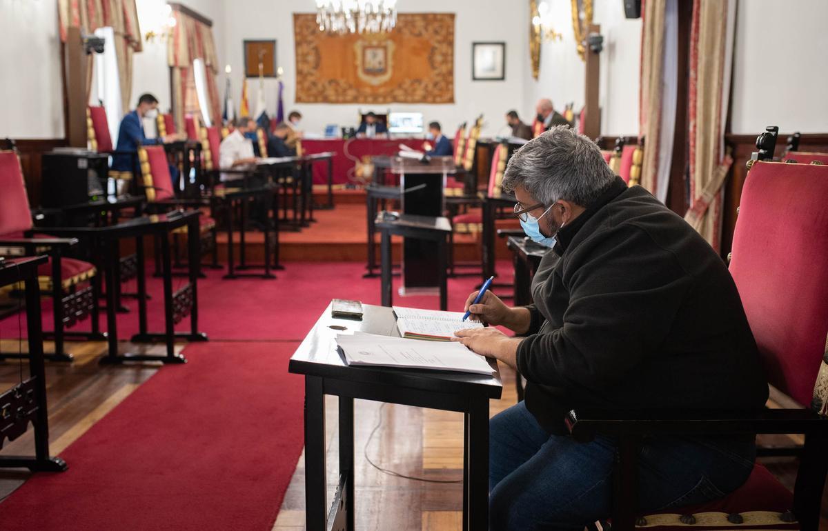 Pleno del Ayuntamiento de La Laguna correspondiente al mes de abril