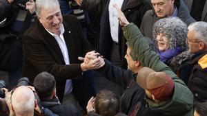 Asiron accedeix entre retrets a l’alcaldia de Pamplona