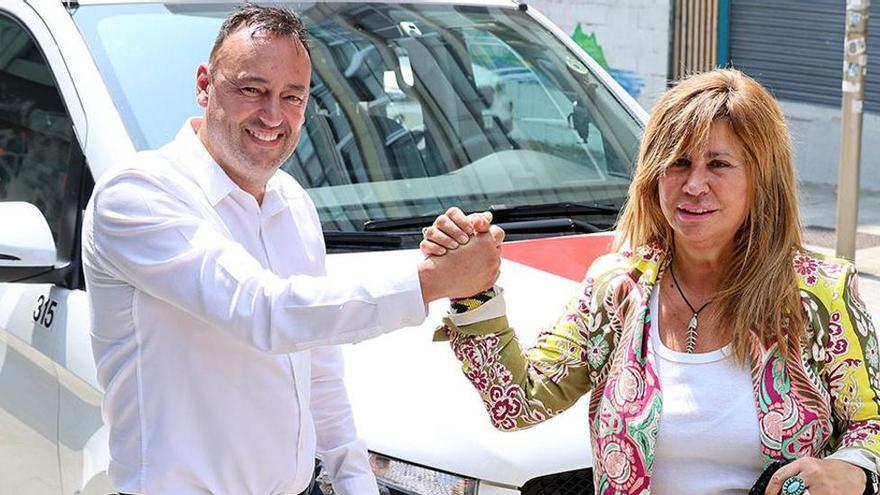 La carrera de un taxista para devolverle a una clienta 1.350 euros en Galicia