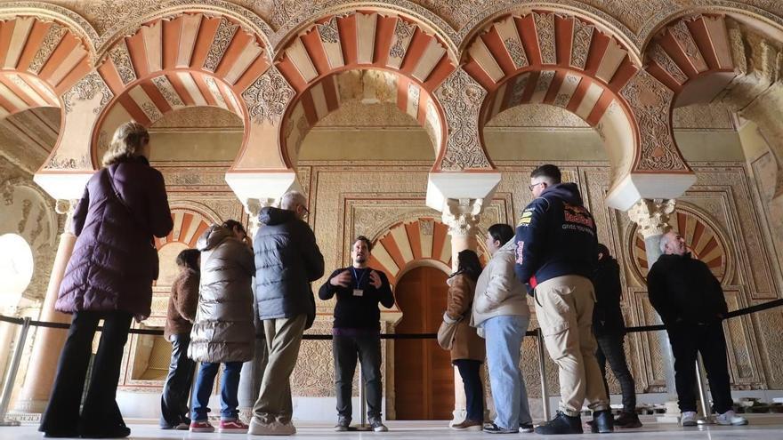 El incremento de visitas obliga a intervenir en los itinerarios al Salón Rico de Medina Azahara