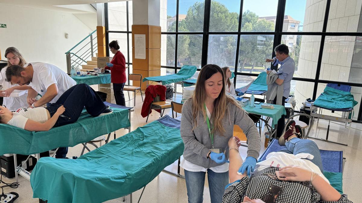 Donación de sangre en la Universidad de Alicante