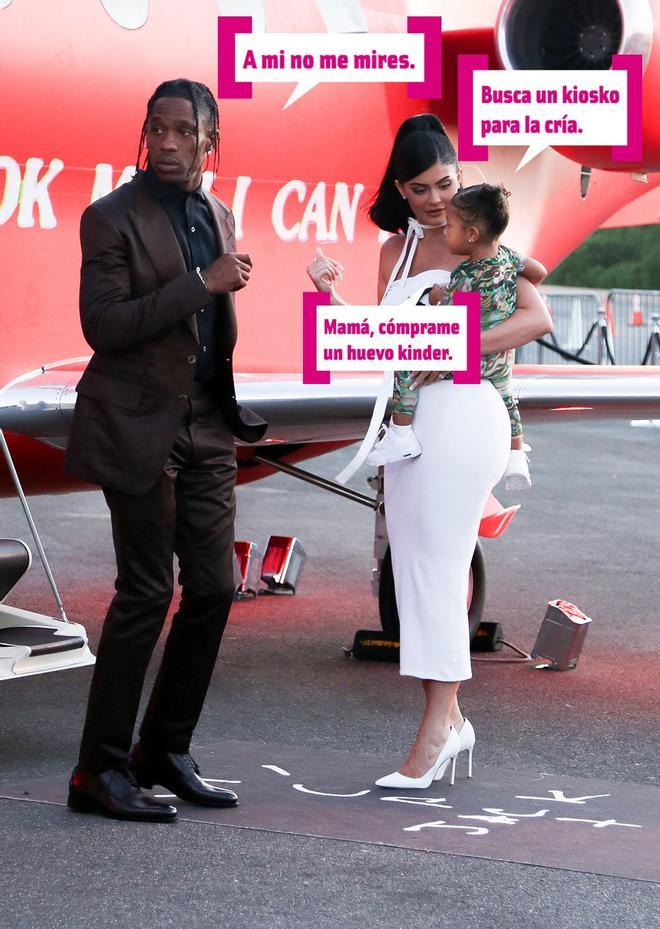Las manos de Travis Scott van al... ¡Melocotón de Kylie Jenner!