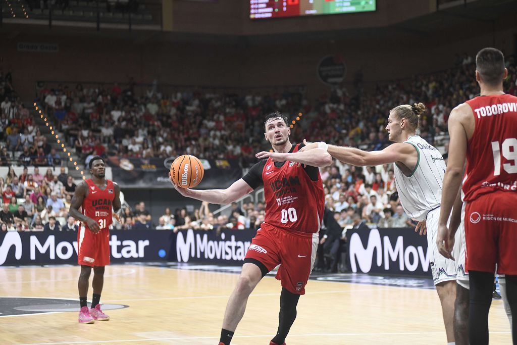 Todas las imágenes de la semifinal de la Supecopa entre el UCAM Murcia y el Unicaja