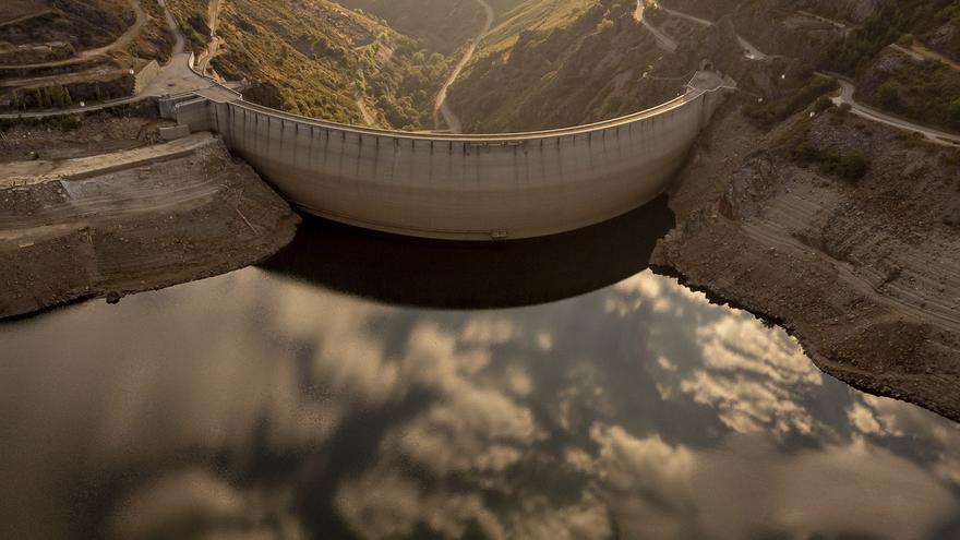 Los embalses gallegos siguen perdiendo agua