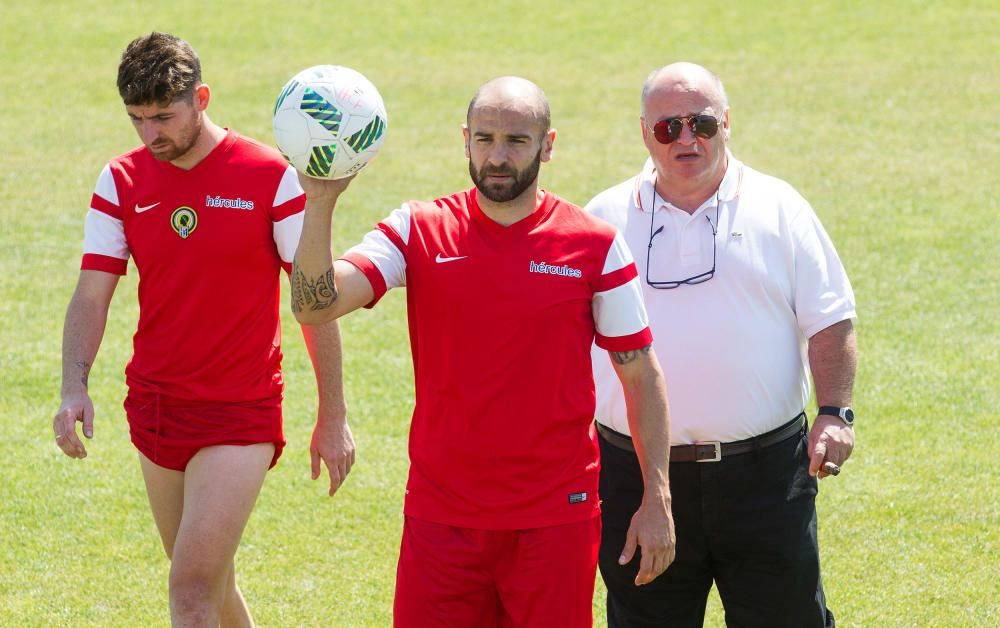 El Hércules realiza su último entrenamiento de la temporada