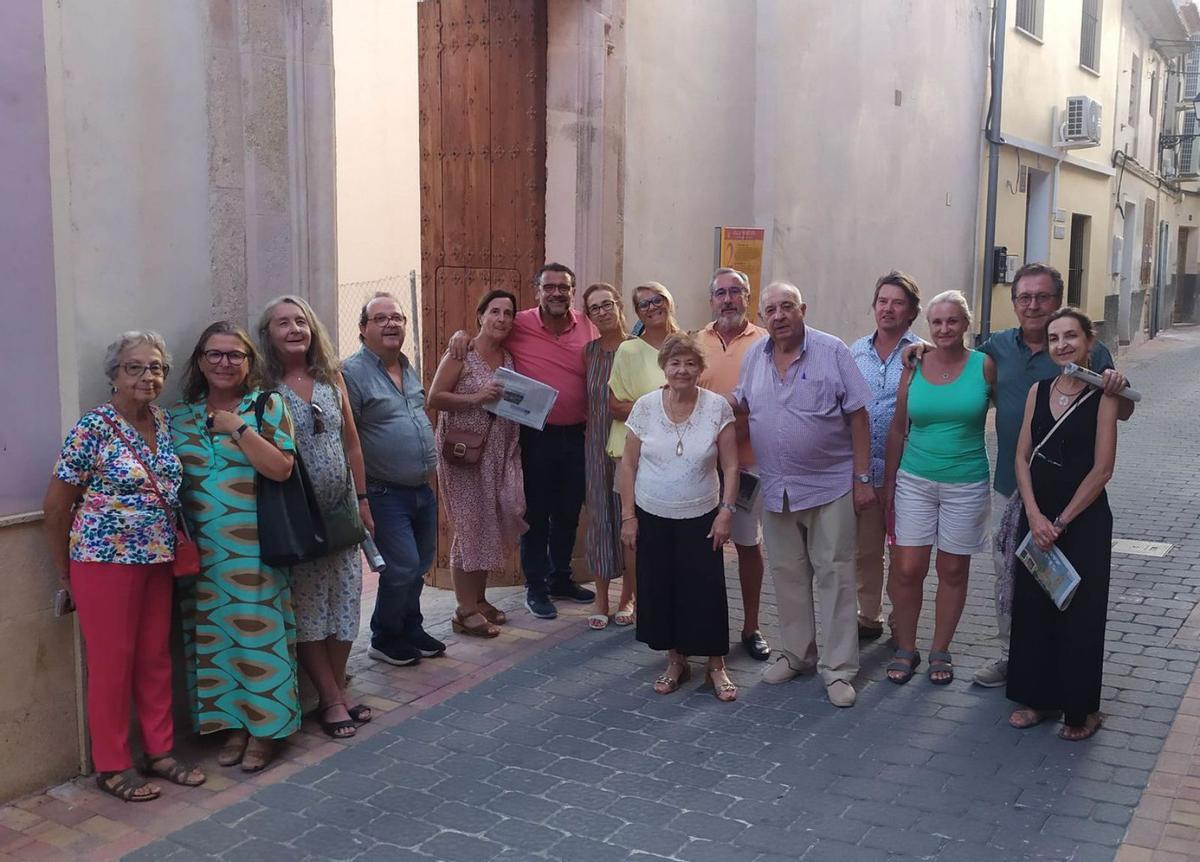 Alberto Guillamón recibe a la familia Gómez-Guillamón.