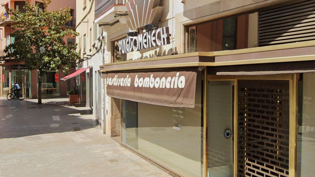 Imagen de la fachada de la pastelería Puigdomènech de Granollers, ya cerrada.