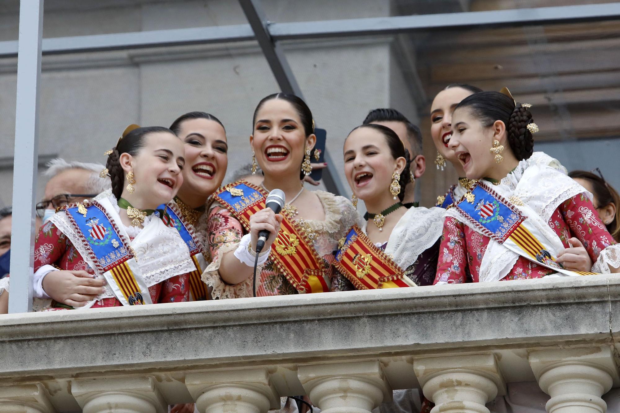 La mascletà con los colores de Ucrania, en imágenes