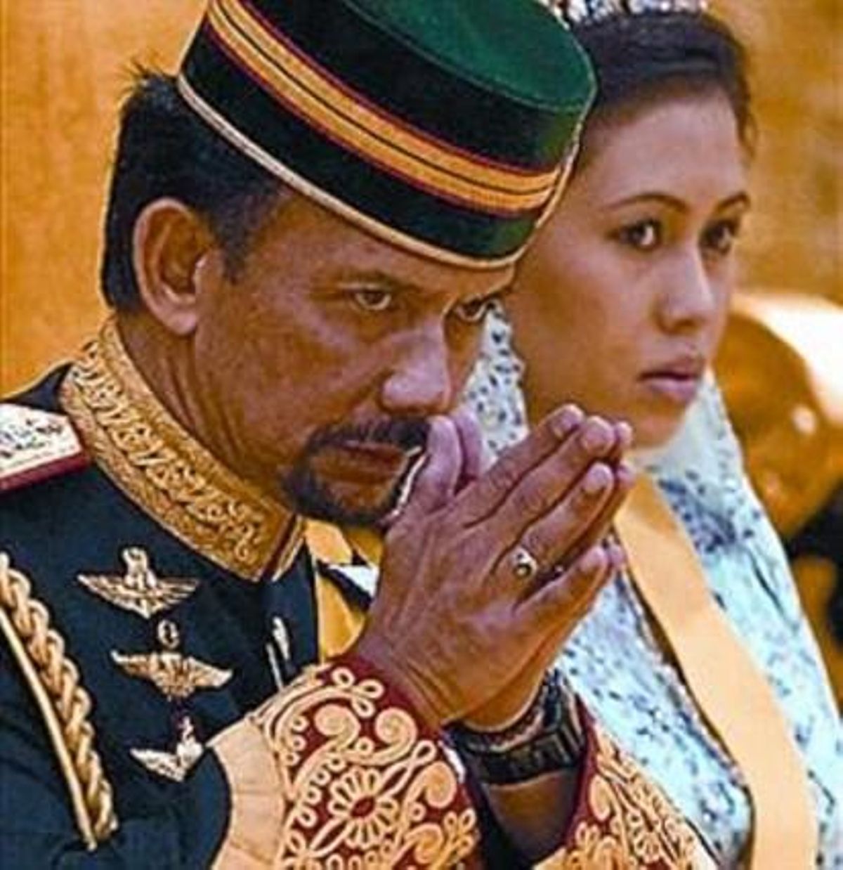 El sultà de Brunei anuncia que es divorcia_MEDIA_1
