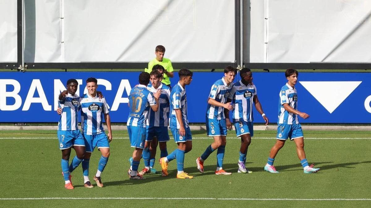 Fabril-Salamanca en la Ciudad Deportiva de Abegondo.