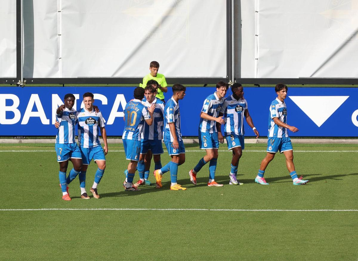 Fabril-Salamanca en la Ciudad Deportiva de Abegondo.