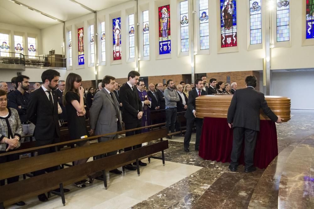 El adiós emocionado de la Universidad de Oviedo a su profesora de Derecho Eclesiástico María José Villa