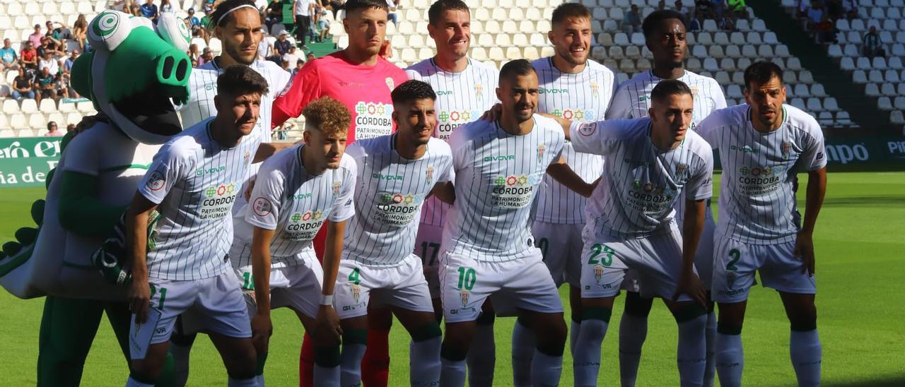 Equipo titular del Córdoba CF que se impuso este sábado en El Arcángel al Algeciras.