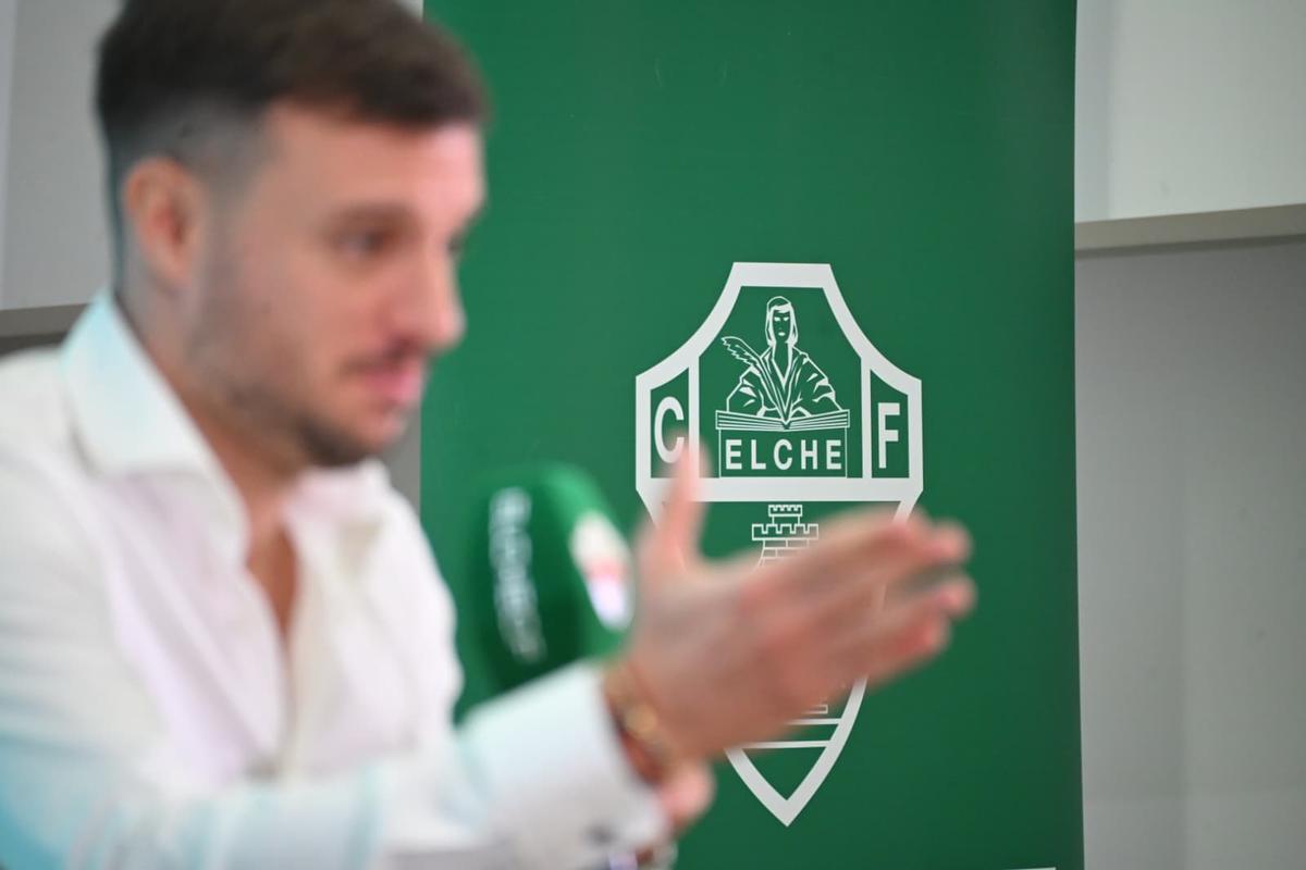 Presentación de Martín Anselmi, nuevo entrenador del Elche CF