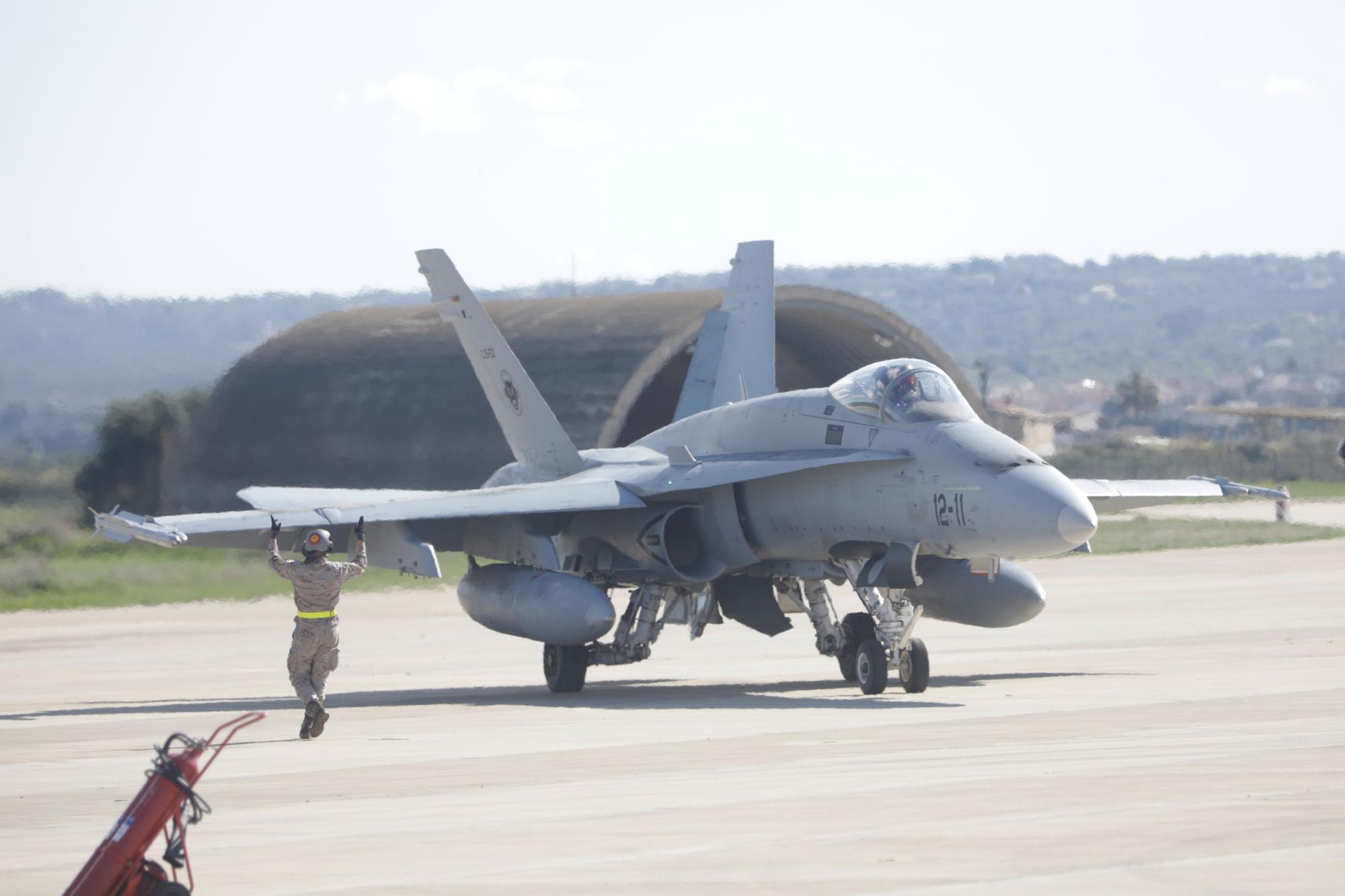 FOTOS | Rey Felipe supervisa unas prácticas militares que se celebran en Baleares