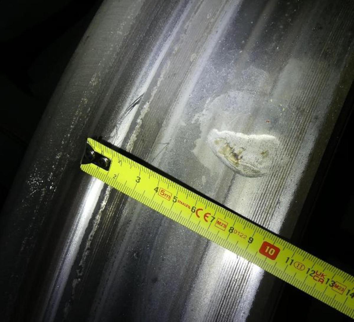 La marca a una de les rodes de l'Iryo