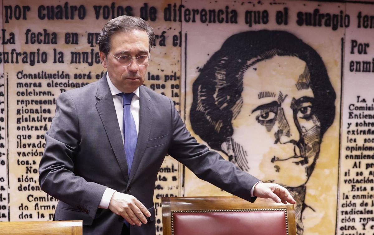 Albares torna a prometre que el català serà llengua oficial a la UE