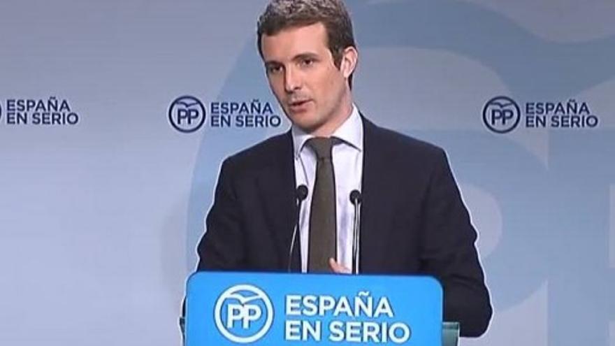 Casado: &quot;Sánchez tiene que decidir si se monta en el avión de Maduro&quot;