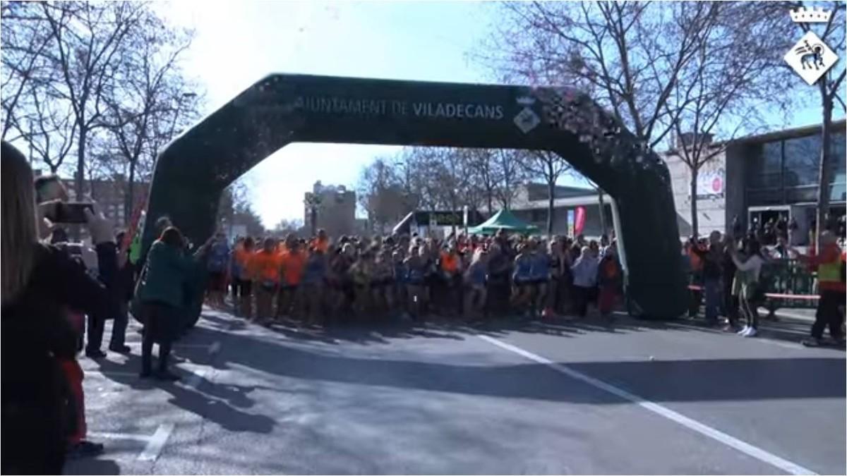 Más de 700 personas participan en la 3ª cursa de la mujer de Viladecans