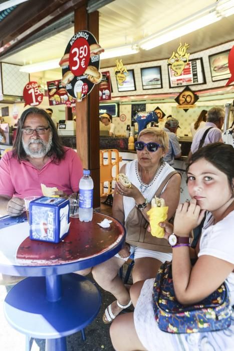 Ambientazo en la Feria Internacional de Muestras a pesar del calor