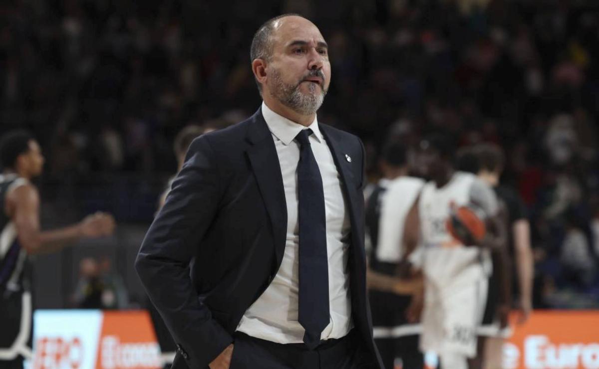 Chus Mateo no puede rotar a sus jugadores más importantes.