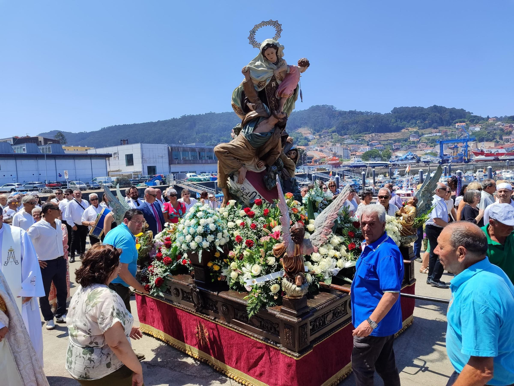 Devoción en Bueu por la Reina de los Mares