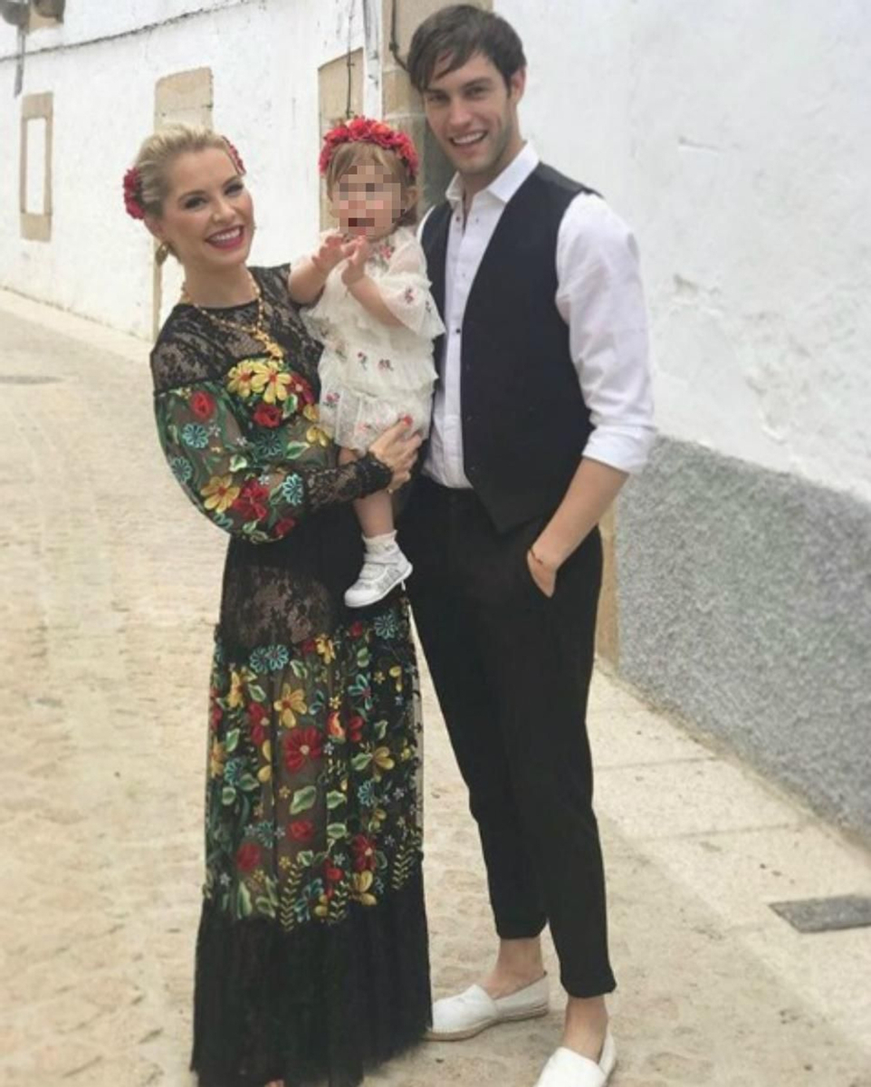 Soraya Arnelas con vestido de Rosa Pedroche para el rodaje de su videoclip