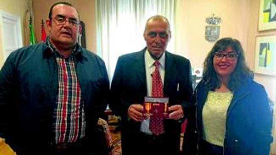 Medalla de Protección Civil a Mariano Gallego