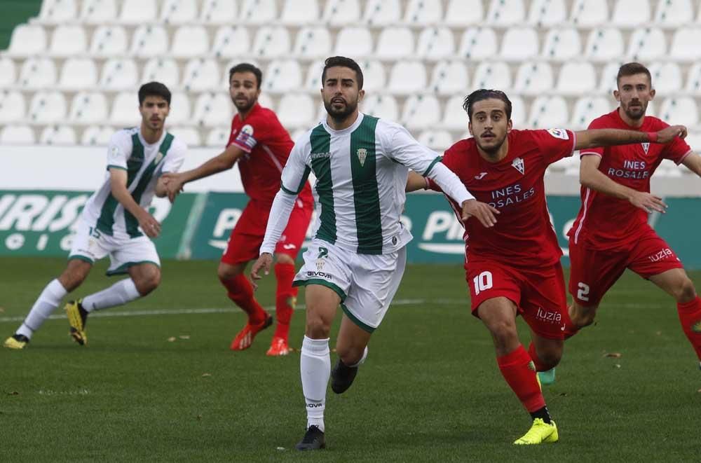 En imágenes el Córdoba B Castilleja