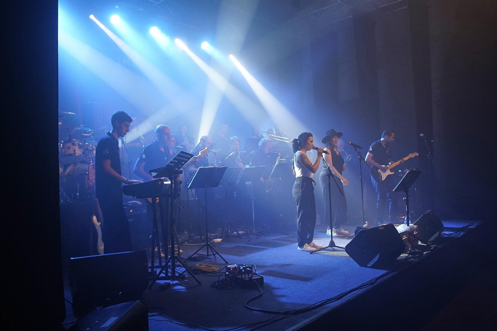 Les fotos del concert dels The Sinkopats a Girona