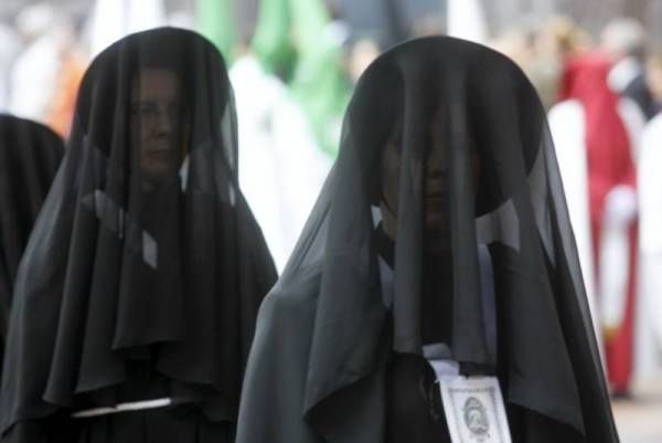 Sábado Santo: Congregación de Esclavas de María Santísima de los Dolores