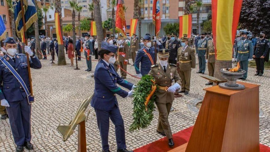 Defensa cumple 25 años en Badajoz