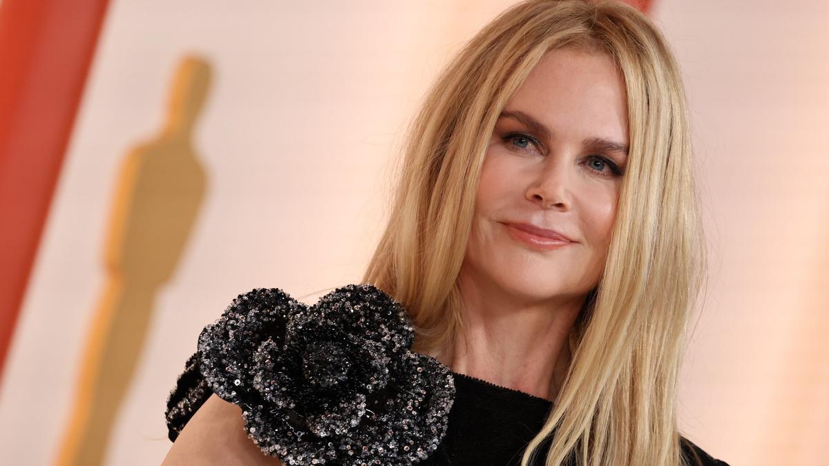 El posado más espectacular de Nicole Kidman: un vestido de lentejuelas ideal para triunfar en cualquier fiesta
