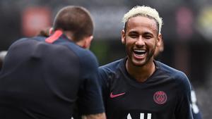 Neymar se acerca al Barça